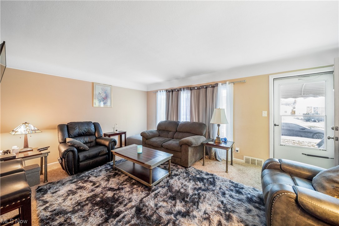 Milan S Kapels - Residential