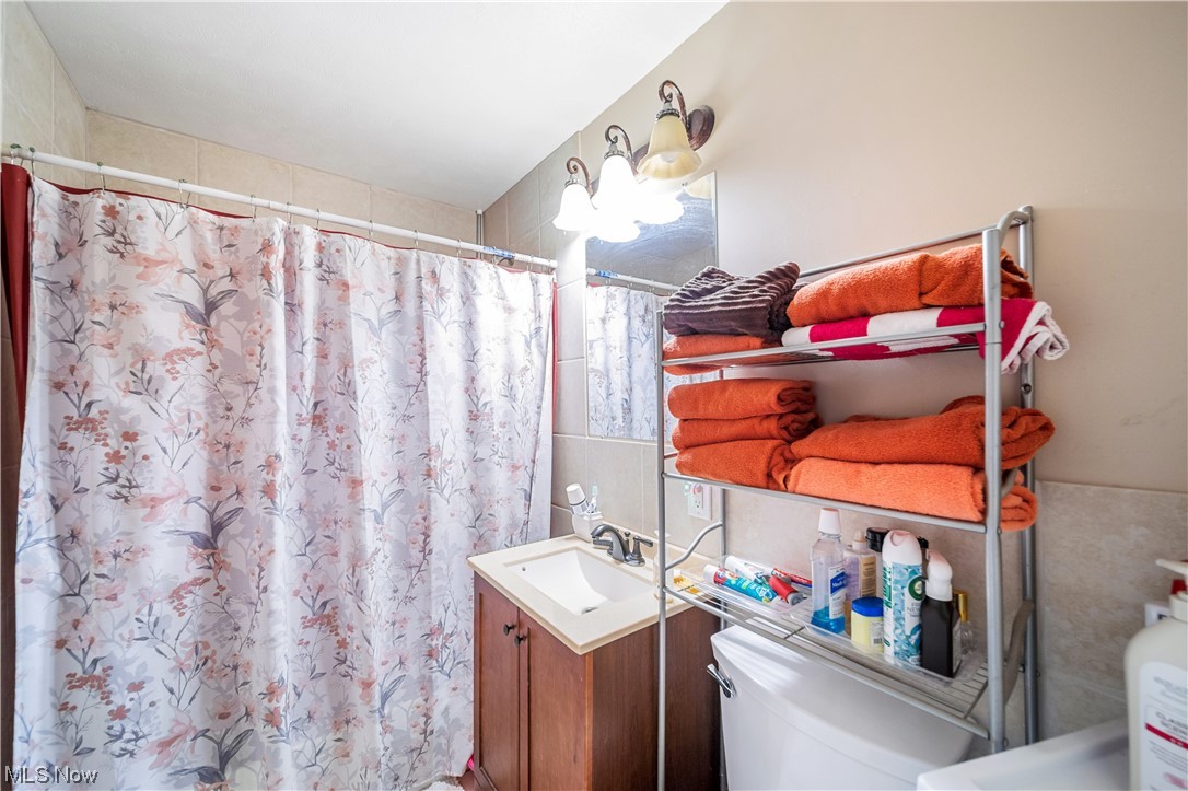 Milan S Kapels - Residential