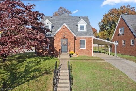 Tiny photo for 2503 Liberty Street, Parkersburg, WV 26101 (MLS # 5256378)