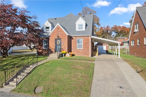 Photo of 2503 Liberty Street, Parkersburg, WV 26101 (MLS # 5256378)