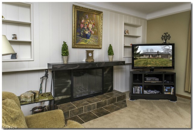 Edan Albers - Residential