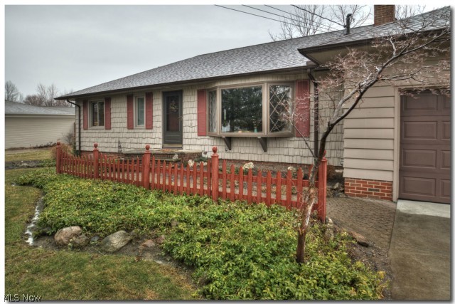 Edan Albers - Residential