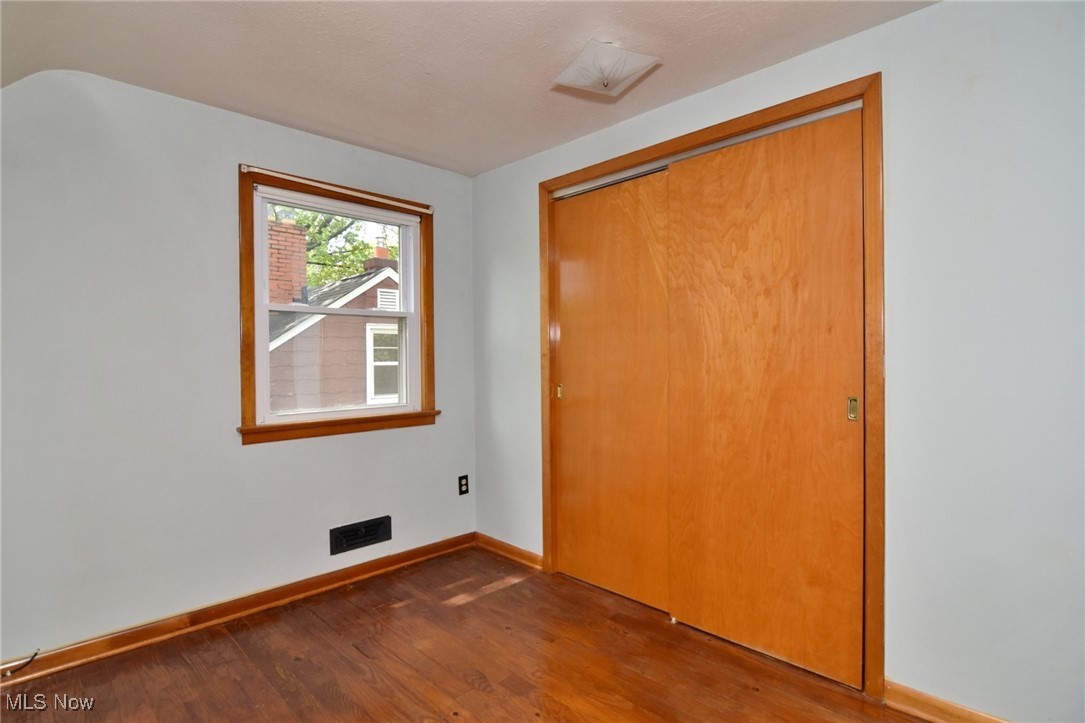 Cleveland Heights, Ohio 44121, United States, 4 Bedrooms Bedrooms, ,3 BathroomsBathrooms,Residential,Active,132131