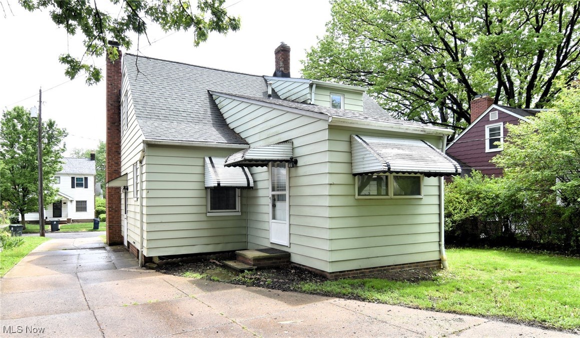 Cleveland Heights, Ohio 44121, United States, 4 Bedrooms Bedrooms, ,3 BathroomsBathrooms,Residential,Active,132131