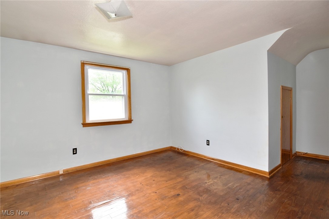 Cleveland Heights, Ohio 44121, United States, 4 Bedrooms Bedrooms, ,3 BathroomsBathrooms,Residential,Active,132131