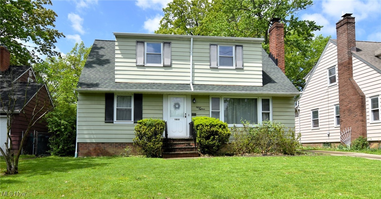 Cleveland Heights, Ohio 44121, United States, 4 Bedrooms Bedrooms, ,3 BathroomsBathrooms,Residential,Active,132131