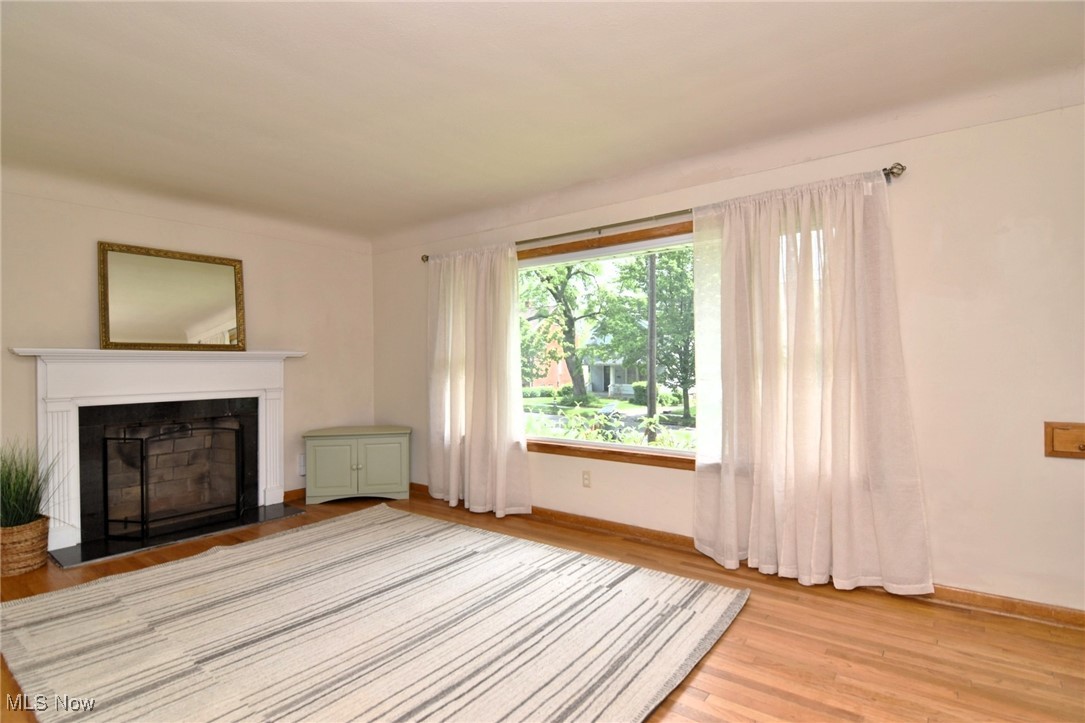 Cleveland Heights, Ohio 44121, United States, 4 Bedrooms Bedrooms, ,3 BathroomsBathrooms,Residential,Active,132131