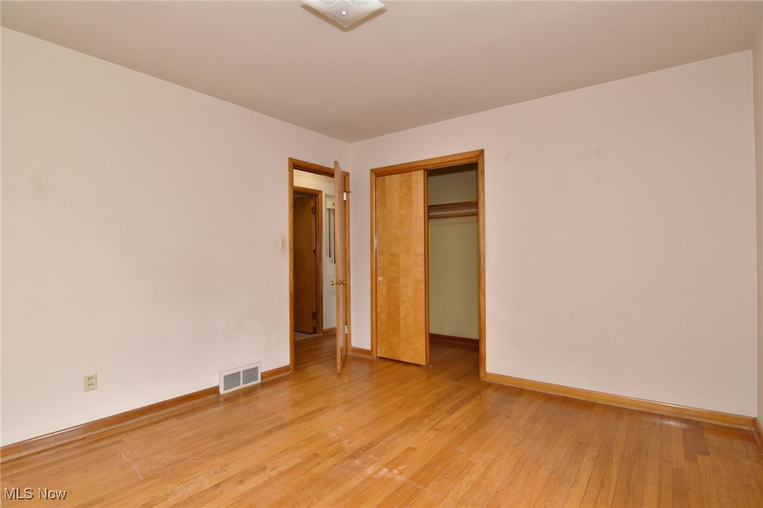 Cleveland Heights, Ohio 44121, United States, 4 Bedrooms Bedrooms, ,3 BathroomsBathrooms,Residential,Active,132131