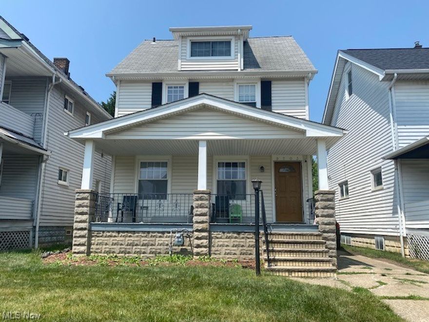 Wow! Look at this 3 bedroom, one full bath Colonial! Move Right In! A welcoming oversized front porch welcomes you as you enter! Living room and Dining offer plenty of space, beautiful hardwood floors, lots of natural light! The kitchen area offers newer laminate flooring, cabinets, room for a dinette/storage and back entrance to fenced in backyard! Upstairs houses three nice sized bedrooms and one full bathroom, open top of stairs landing and closet space! The Primary bedroom is extraordinarily oversized with an amazing closet area that leads to an absolute BONUS: oversized staircase to third floor which houses a grand attic space for a possible fourth bedroom/room of choice! This third floor level is absolutely fantastic! An additional 650 square feet of living space that isn't counted in the actual square footage of the home! What a great value! Nice basement area/space with extra work bench area/storage and glass block windows- to make your own! Nice sized fenced in yard, 2 car gar