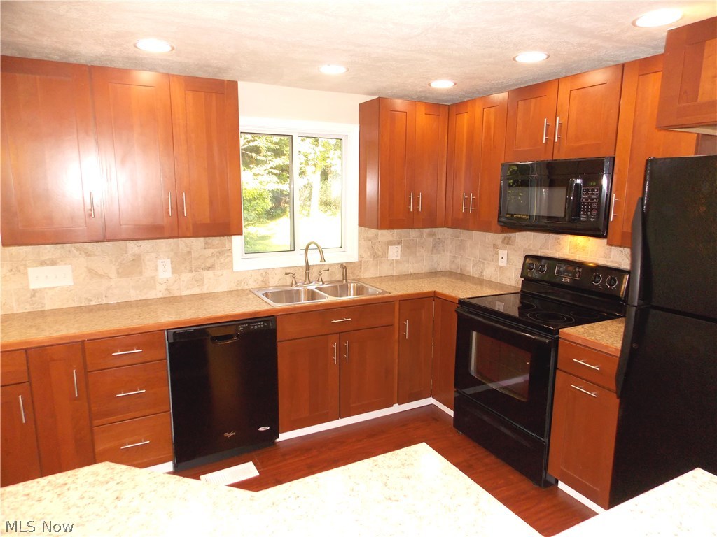 Broken Fence Estates - Residential