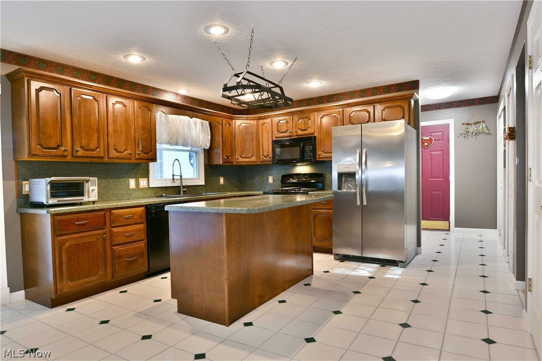 Hidden Lakes Dev 02 - Residential