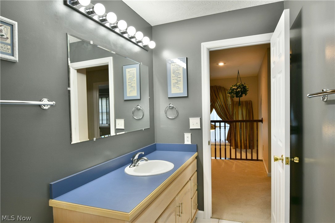 Hidden Lakes Dev 02 - Residential