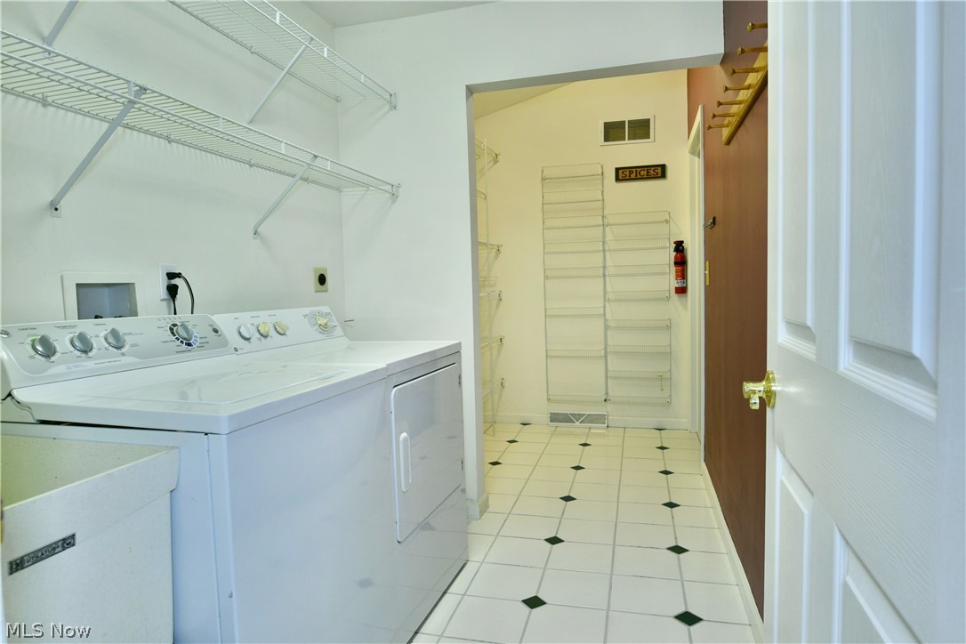 Hidden Lakes Dev 02 - Residential