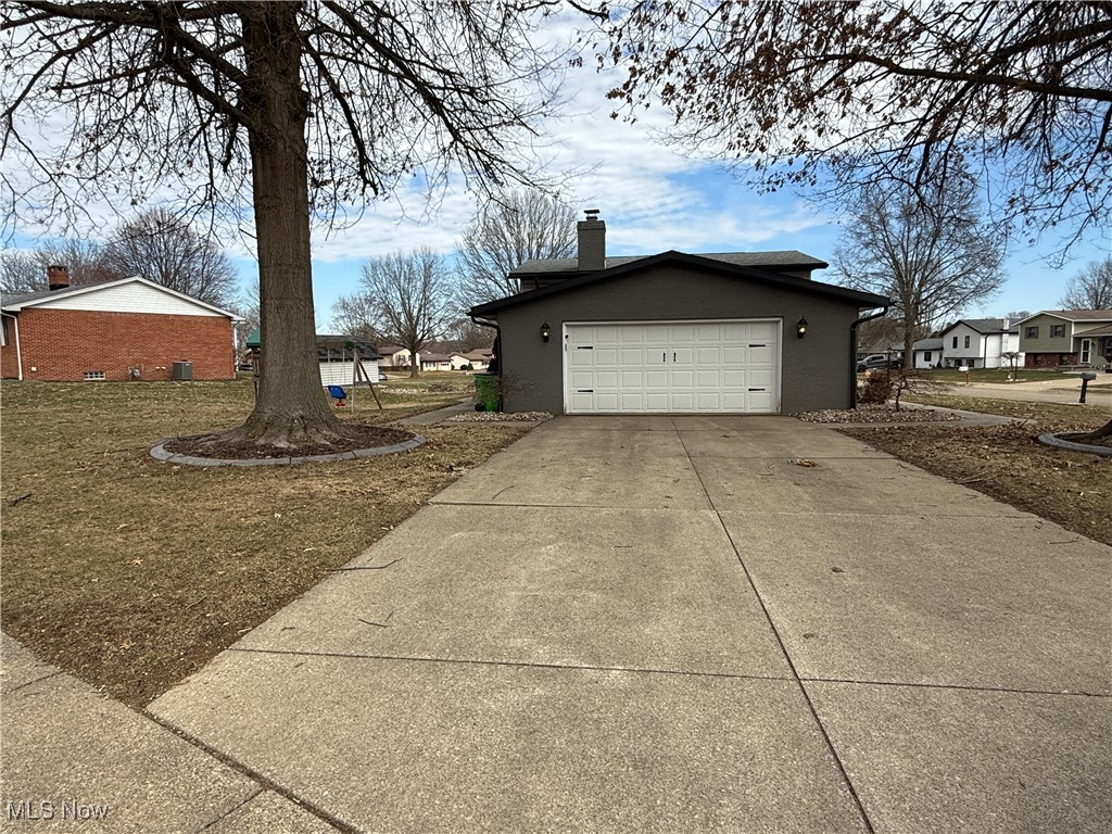 483 Stratton Avenue, New Philadelphia, Ohio image 4