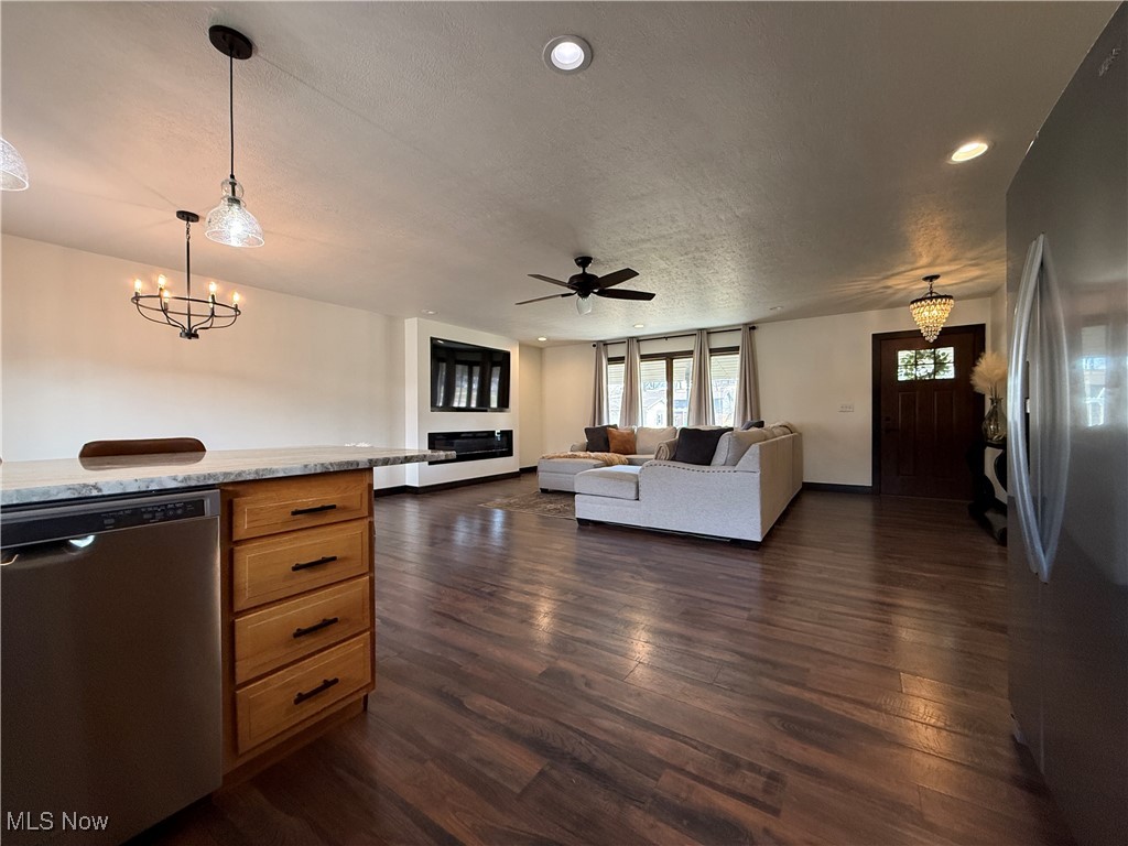 483 Stratton Avenue, New Philadelphia, Ohio image 12
