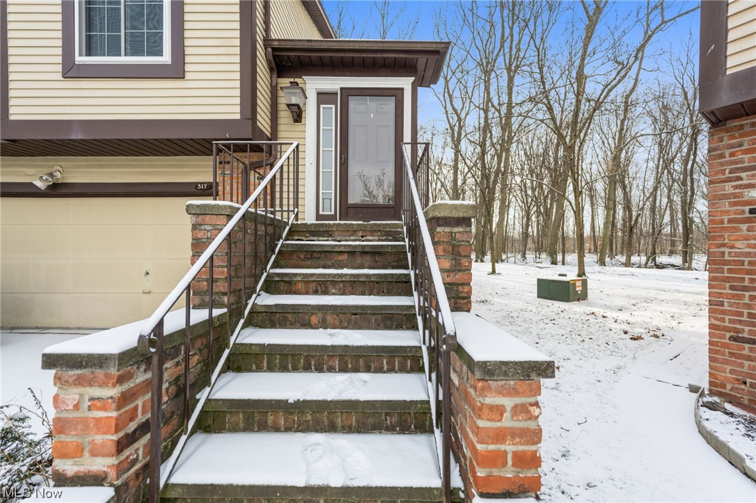 Heather Hill/Hlnds Condo - Residential