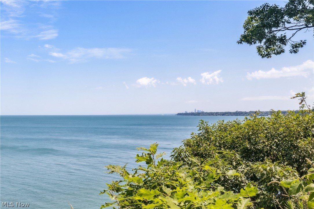 Dover Bay - Residential