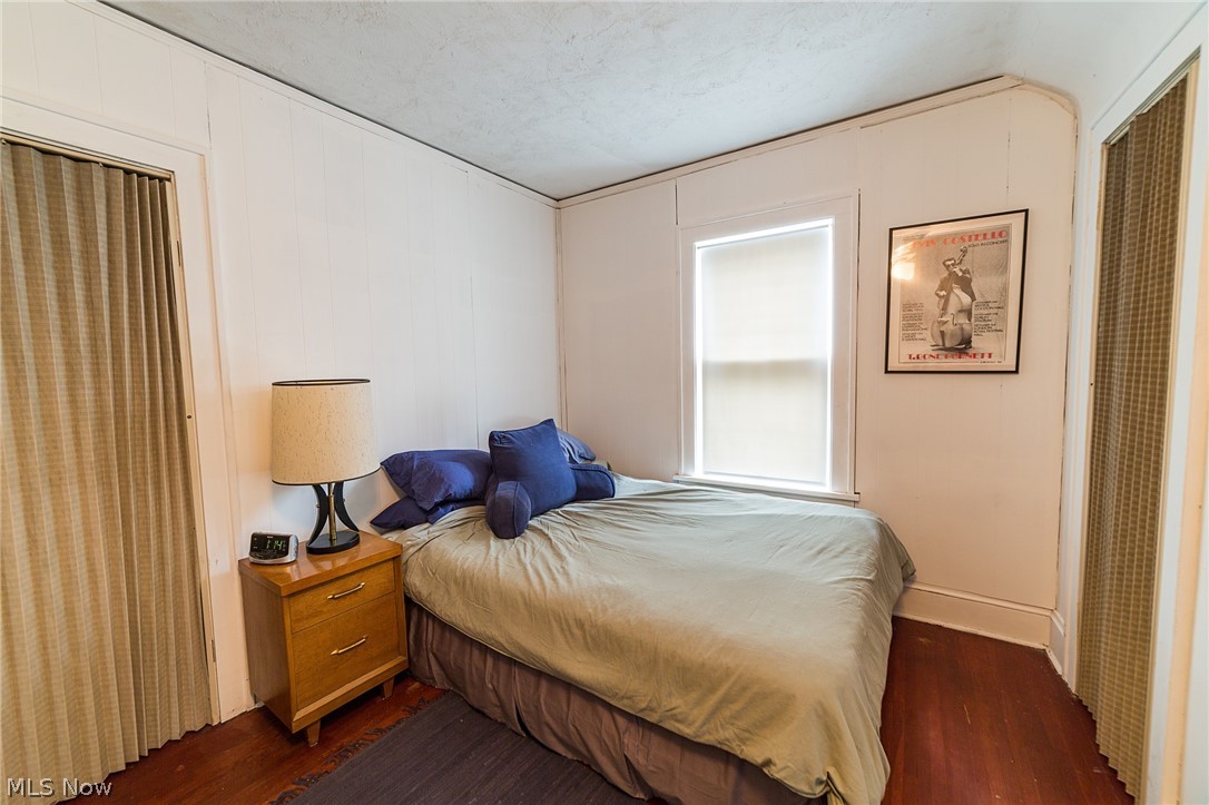 Mathew & Gilbert 07 - Residential