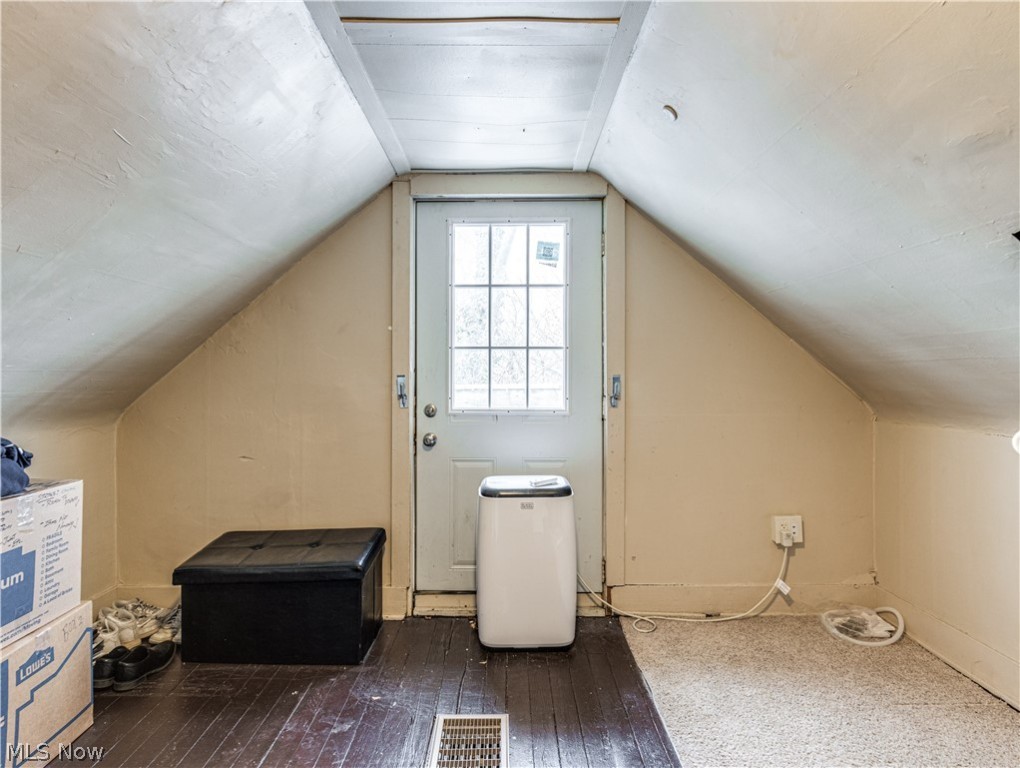 Voris & Steinbacher Allotment - Residential