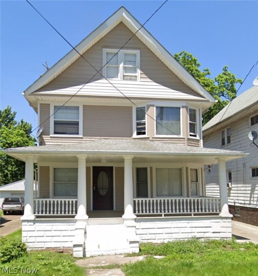 Wonderful 4 bedroom Cleveland Home. Schedule a showing today!