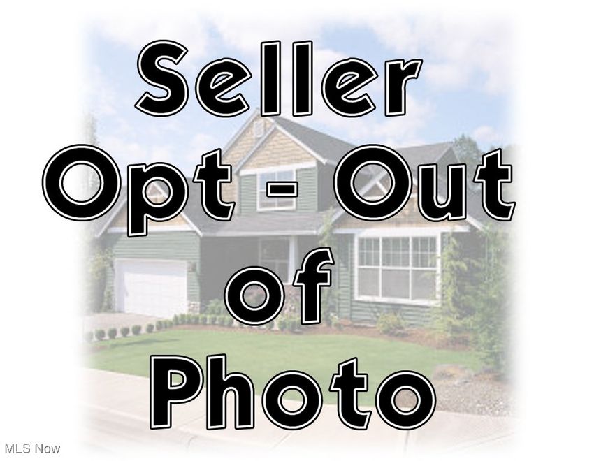 Put your touch on this home in a desirable neighborhood.