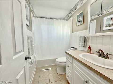 Tiny photo for 4402 Whited Drive, Vienna, WV 26105 (MLS # 5203377)