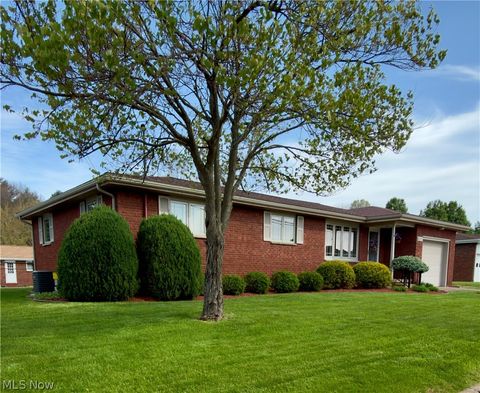 Tiny photo for 4402 Whited Drive, Vienna, WV 26105 (MLS # 5203377)