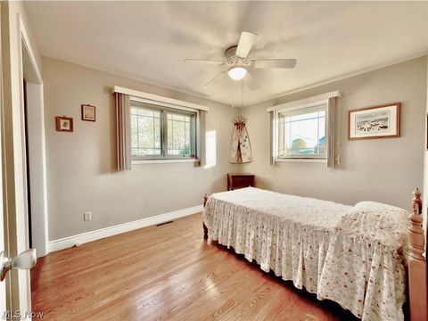 Tiny photo for 4402 Whited Drive, Vienna, WV 26105 (MLS # 5203377)