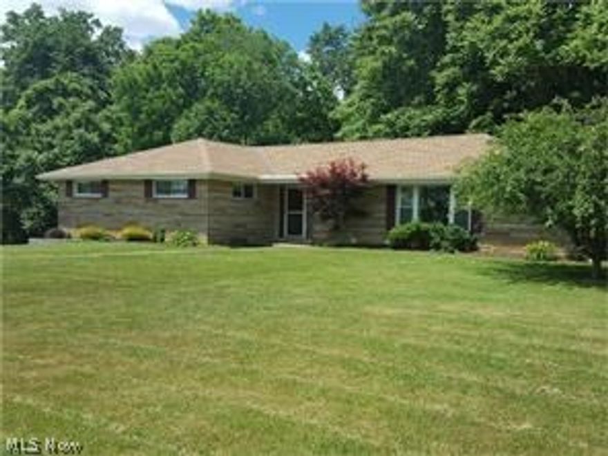 All new heating and cooling, Electric heat pump with central air.