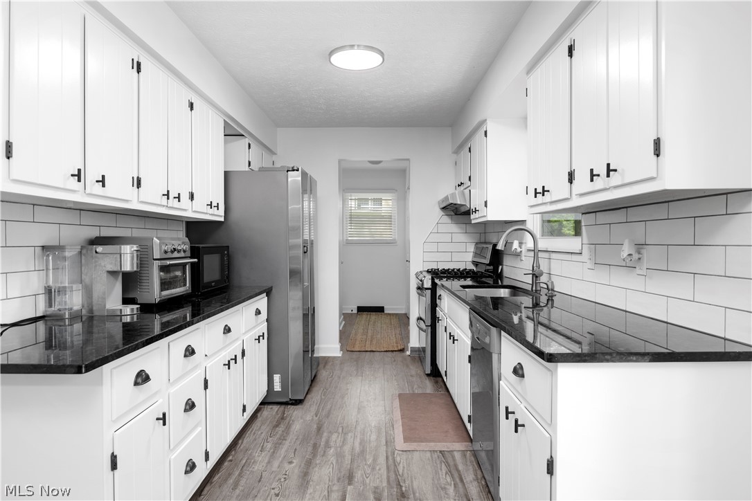 Avon Acres 05 - Residential