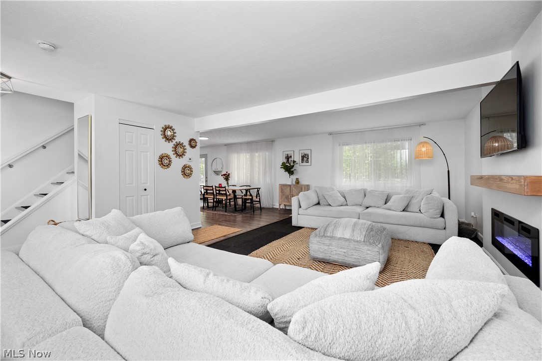 Avon Acres 05 - Residential