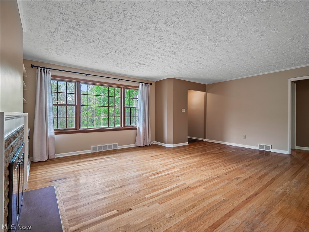 S H Kleinman Realty Cos Briar - Residential