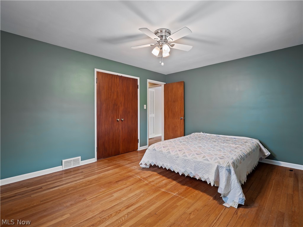 S H Kleinman Realty Cos Briar - Residential