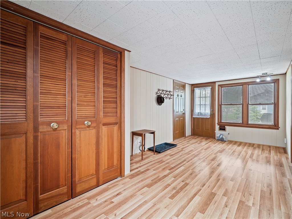 S H Kleinman Realty Cos Briar - Residential