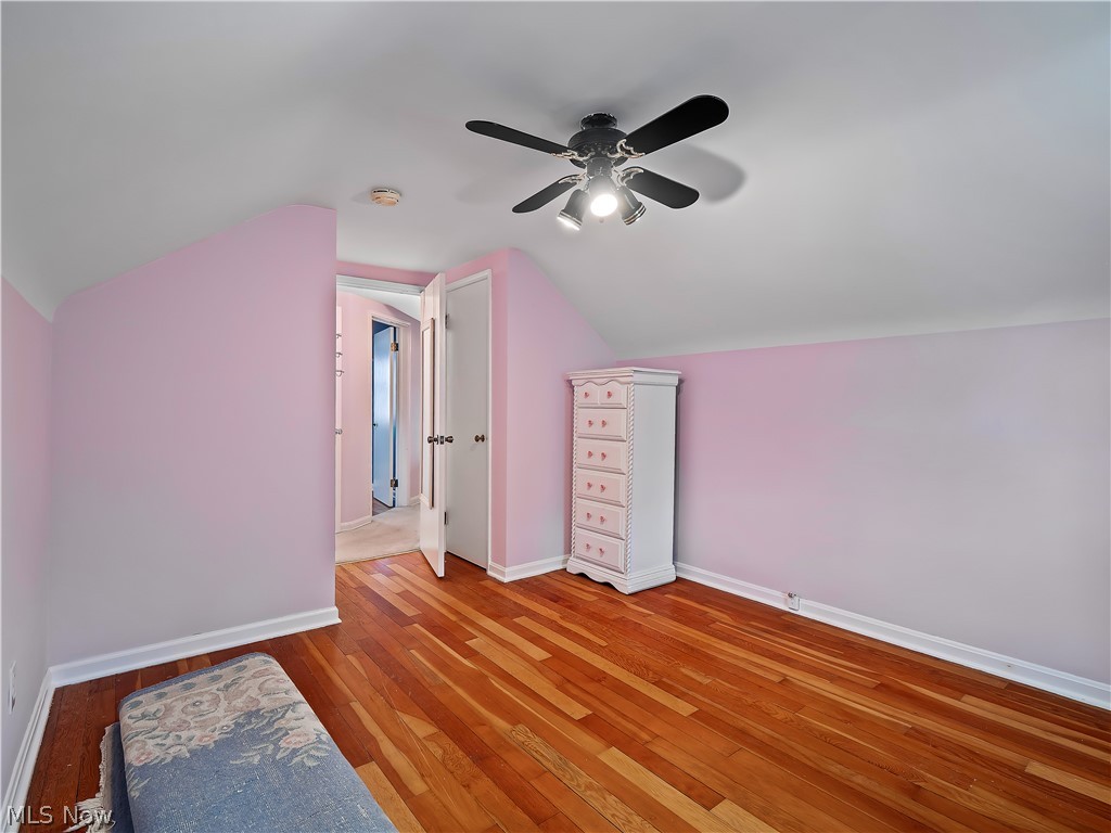 S H Kleinman Realty Cos Briar - Residential
