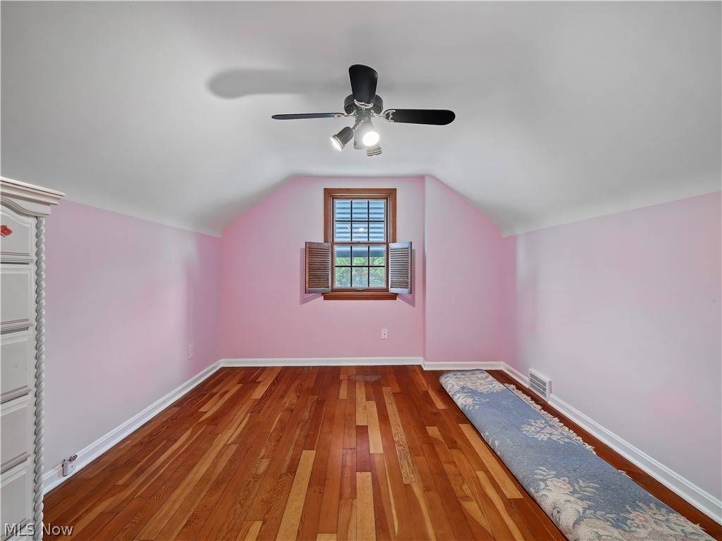 S H Kleinman Realty Cos Briar - Residential