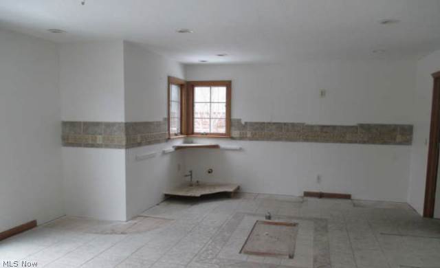 0000038354 - Residential