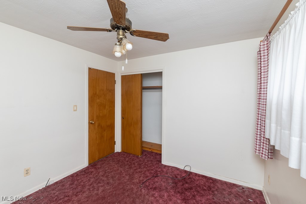 8218 Newport Avenue, Parma, Ohio image 17