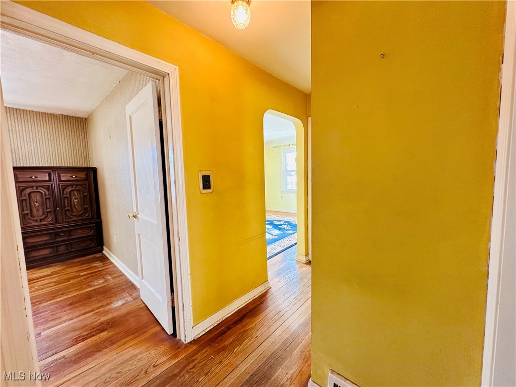 3330 Grovewood Avenue, Parma, Ohio image 12