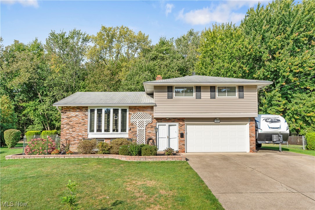 6448 Meldon Drive, Mentor, Ohio image 1