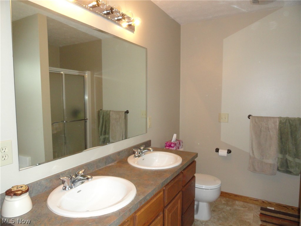 New Milford Estate - Residential