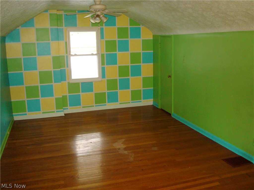 Cuyahoga River Estate - Residential