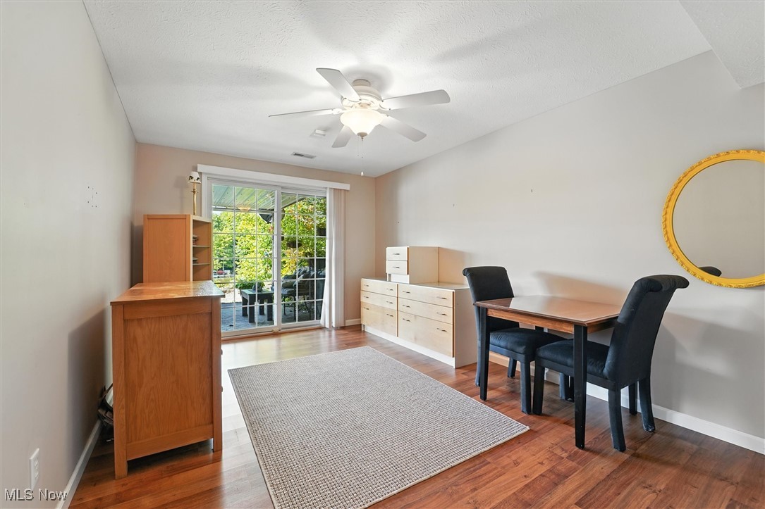 Roaming Rock Xx - Residential