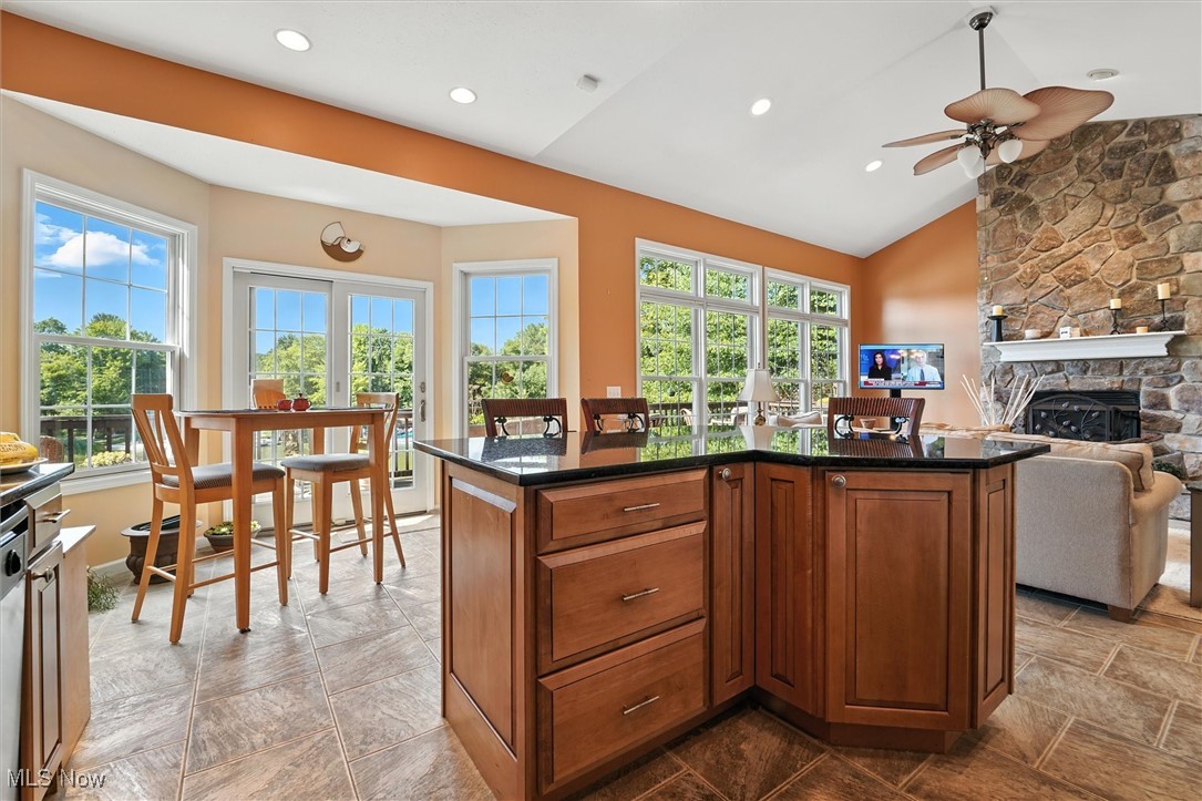 Roaming Rock Xx - Residential