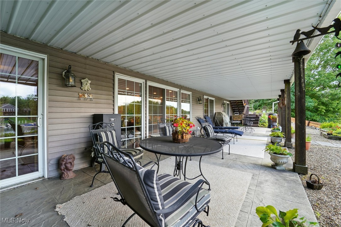 Roaming Rock Xx - Residential