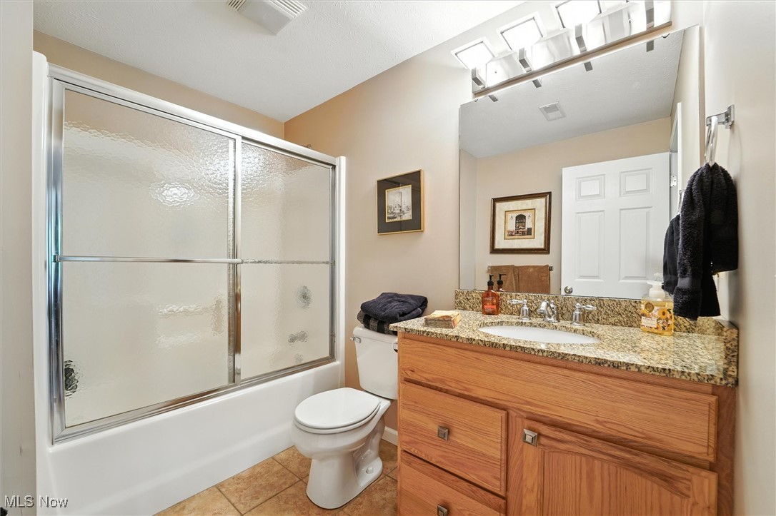 Roaming Rock Xx - Residential