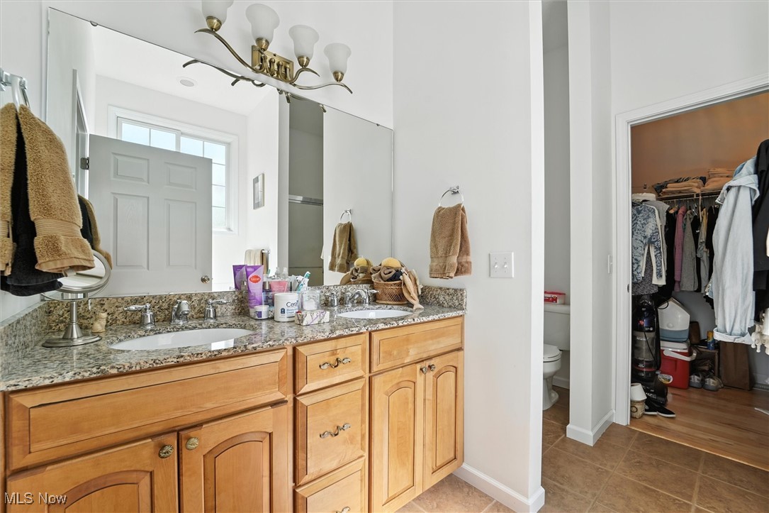 Roaming Rock Xx - Residential