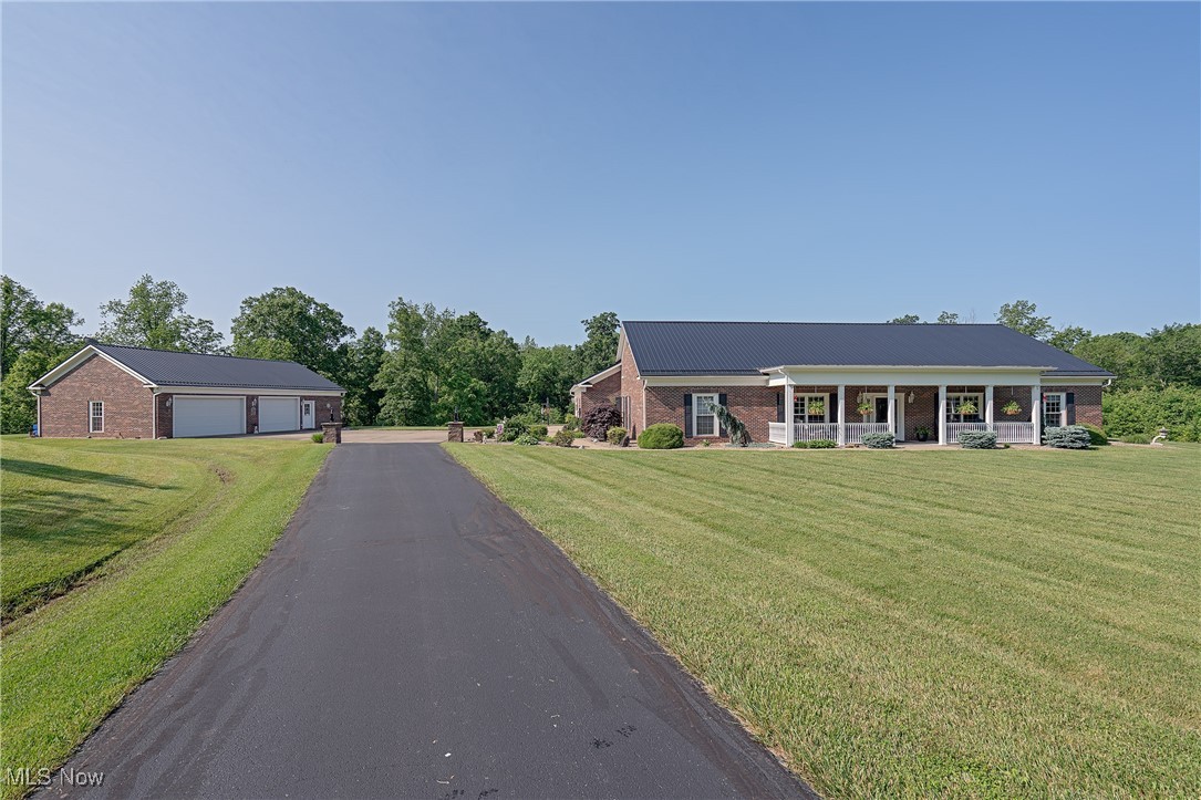 1845 Silver Globe Road, Marietta, Ohio image 2