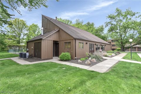 Tiny photo for 33803 Electric Boulevard #C22, Avon Lake, OH 44012 (MLS # 5210710)