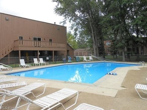 Tiny photo for 33803 Electric Boulevard #C22, Avon Lake, OH 44012 (MLS # 5210710)